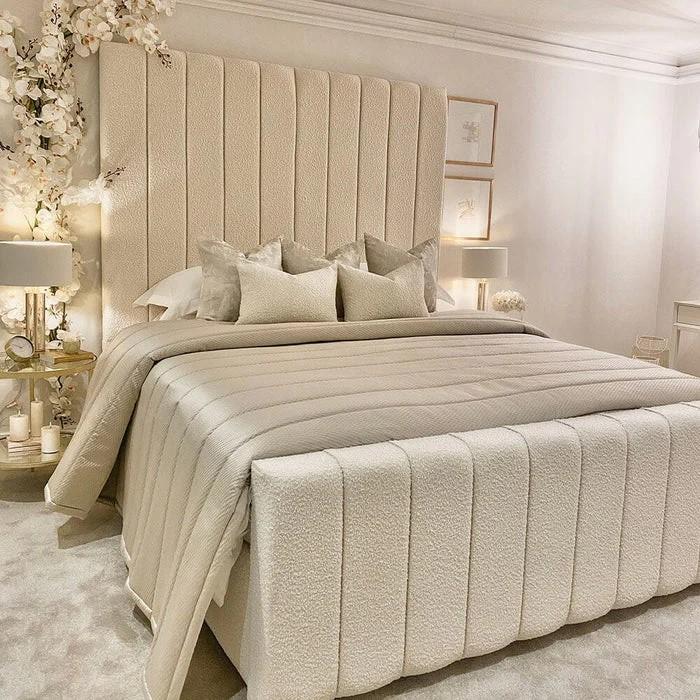 Miiaa Signature Bed, view 1